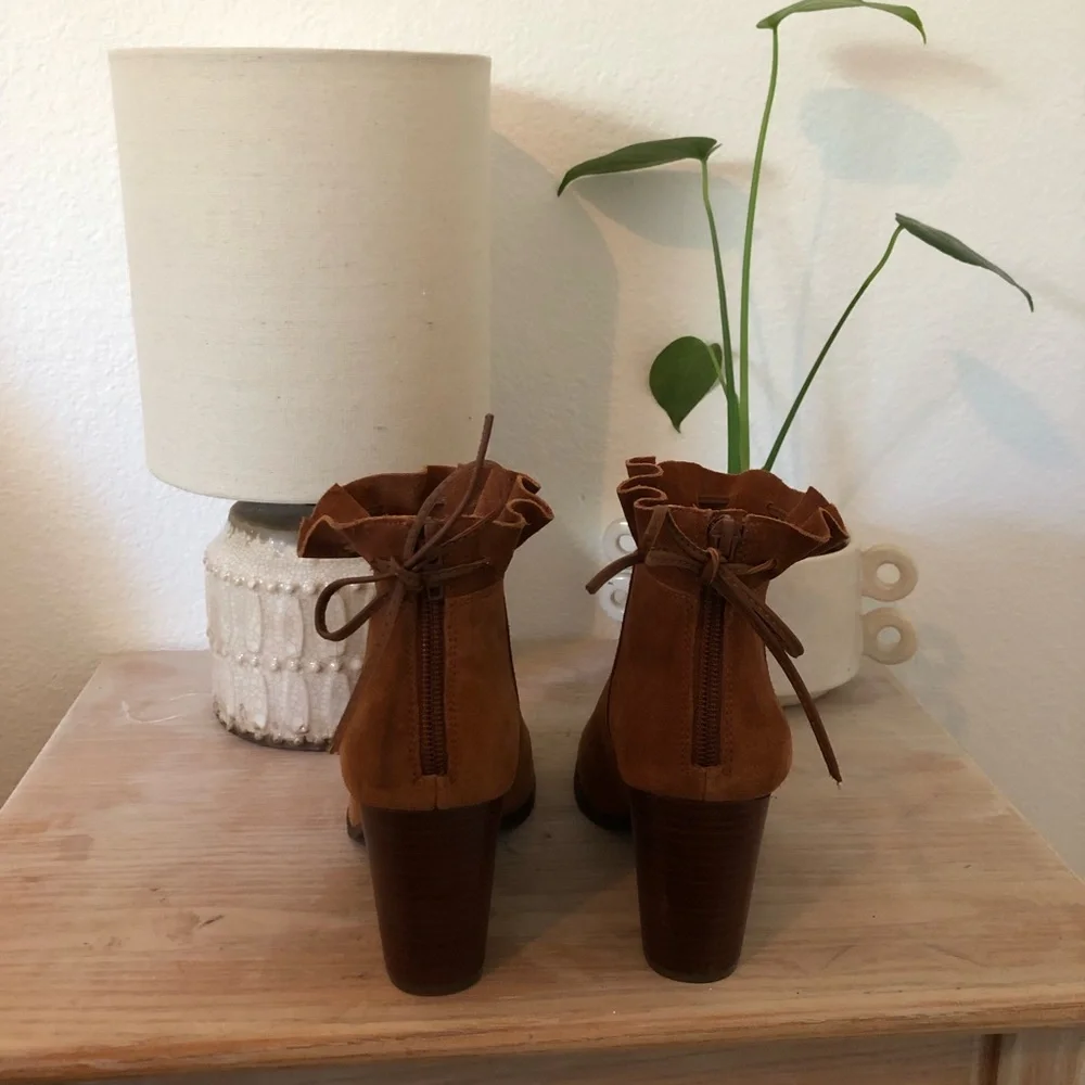 Booties - Picture 5 of 10